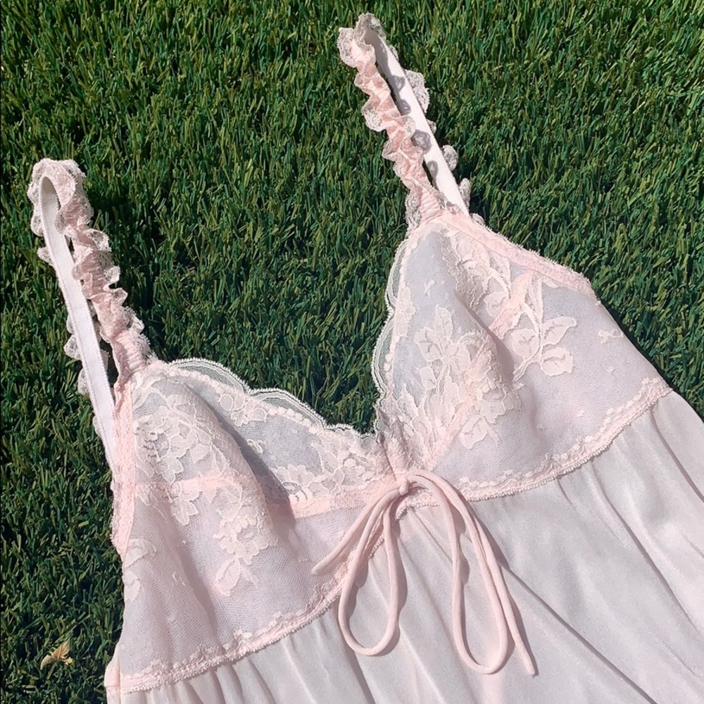 Baby pink vintage nightgown
